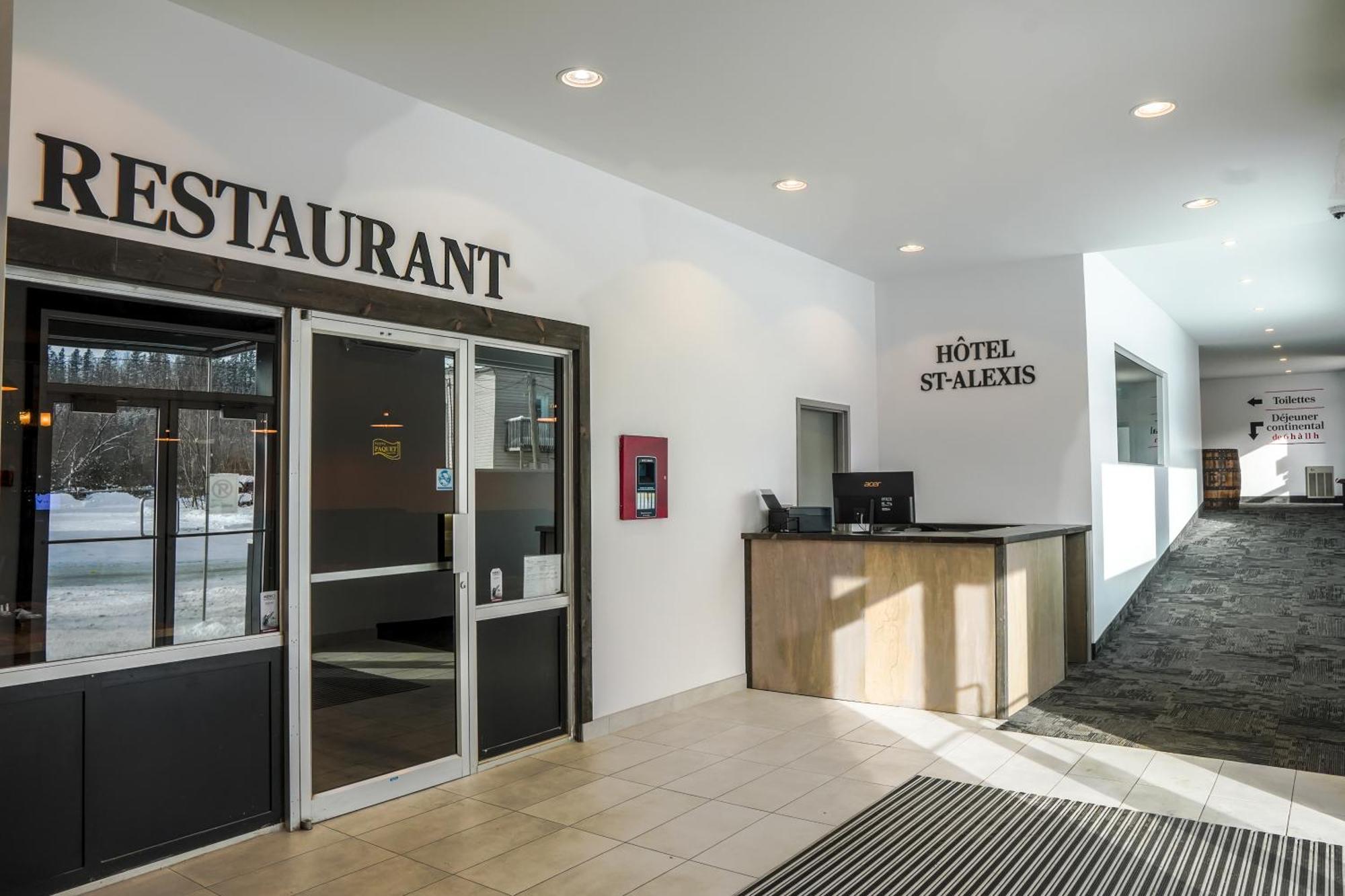 Hotel St-Alexis Saint-Raymond Exterior photo